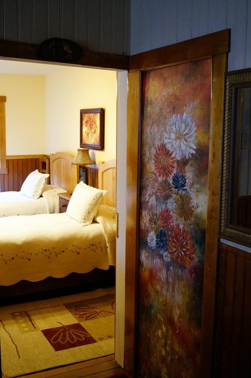 Tradicion Austral Bed&Breakfast Puerto Varas Habitación foto